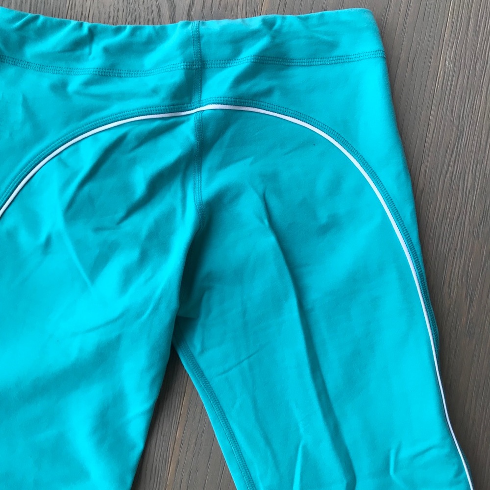 BNWOT Lululemon vintage crop leggings - Picture 4 of 6